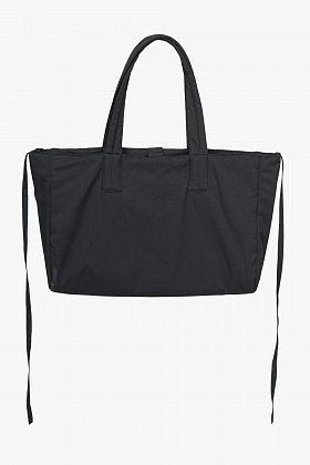 Фото модной одежды - килли сумка прямоугольная черная сезон 2018 года