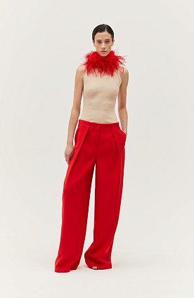 Фото модной одежды - тимбра брюки палаццо со встречной складкой красные сезон 2020 года