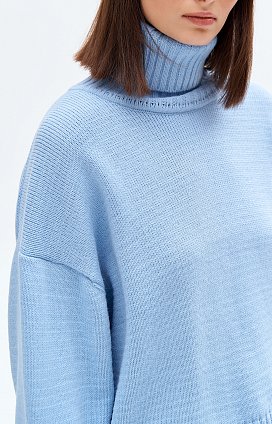 Фото модного джесс джемпер премиум оверсайз голубой сезон 2020 года