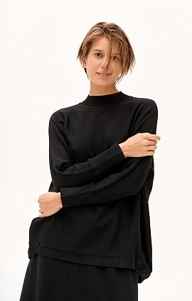 Фото модной одежды - limited джемпер свободный под горло черный сезон 2020 года