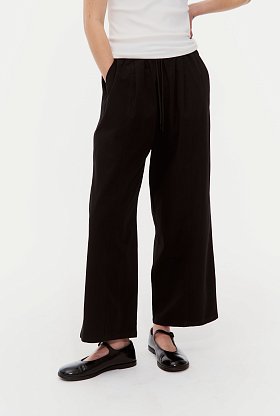 limited брюки широкие на резинке черные