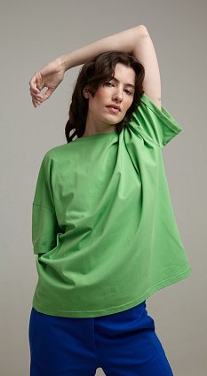 Фото модной одежды - тиана футболка зеленая сезон 2020 года