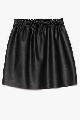 Фото модной одежды - скин юбка мини из экокожи черный сезон 2020 года