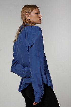 Фото модного монте премиум рубашка оверсайз голубой сезон 2020 года