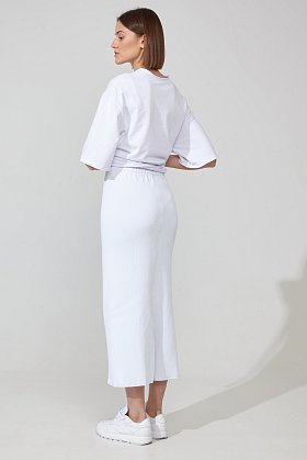 Фото модной одежды - айка юбка трикотажная макси белая сезон 2020 года