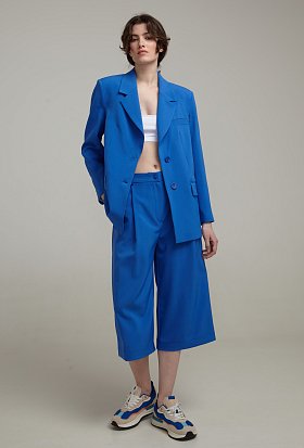 Фото модной одежды - моби жакет голубой сезон 2020 года